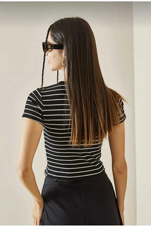 Women’s Slim-Fit Crew Neck Striped Short-Sleeve T-Shirt - MRS.IDEA