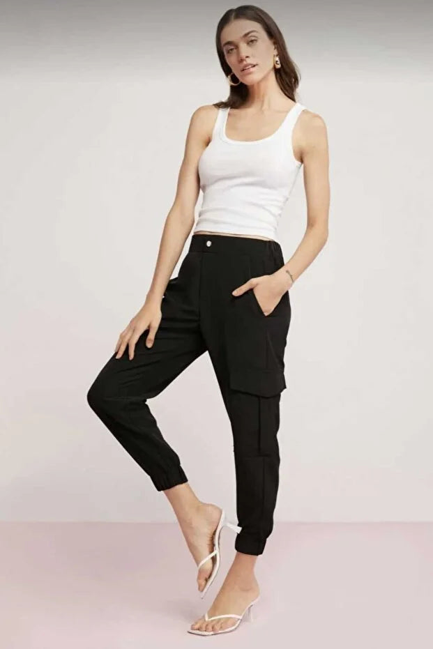 Women’s White Ribbed Thick-Strap Basic Tank Top - MRS.IDEA