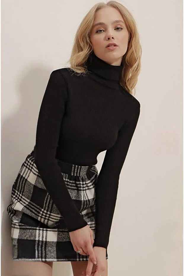 Women’s Full Turtleneck Stretch Knit Body - MRS.IDEA