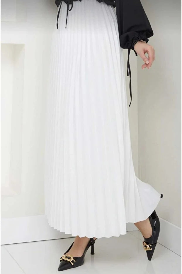 Women’s Long Lightweight Pleated Modest Skirt - MRS.IDEA